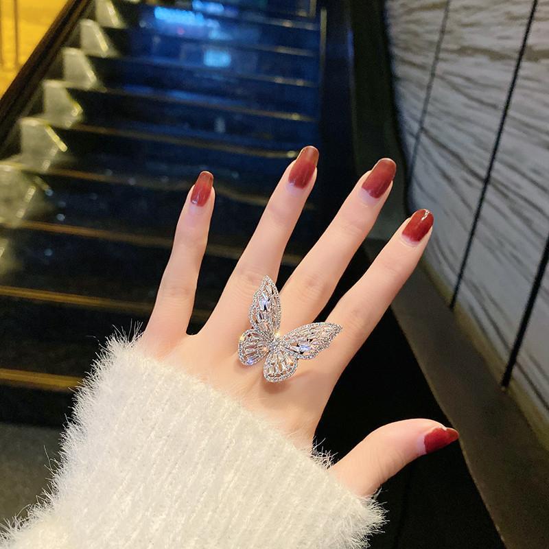 Wholesale Exaggerated hollow butterfly ring